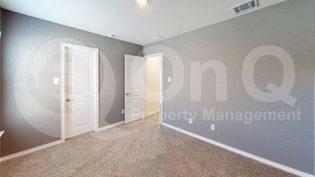 Building Photo - 1604 Silver Landing Trail