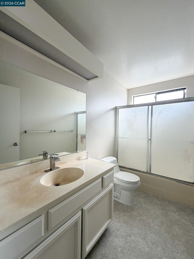 Building Photo - 118 Meadowlark Way