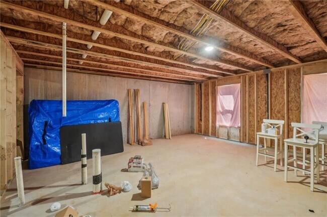 Building Photo - 1076 Thomasville Estates Wy SE