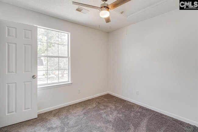 Building Photo - 407 Sesqui Trail