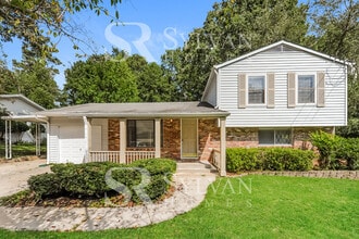 Building Photo - Coming HOME never felt so good!