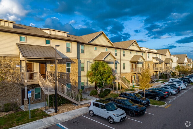 11326 N 46th St Tampa, FL - The Retreat at Tampa