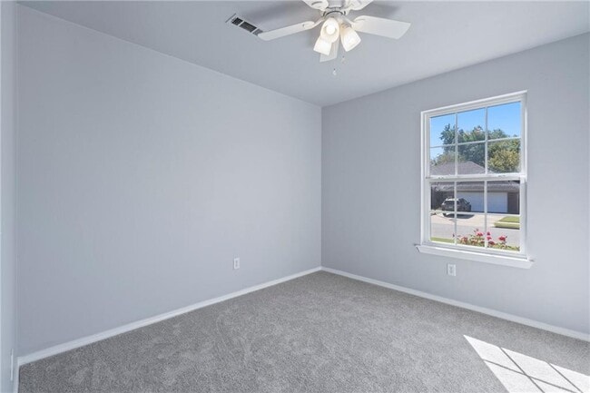 Building Photo - 607 Amanda Dr