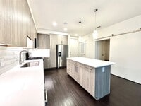 Building Photo - 3120 Smith St