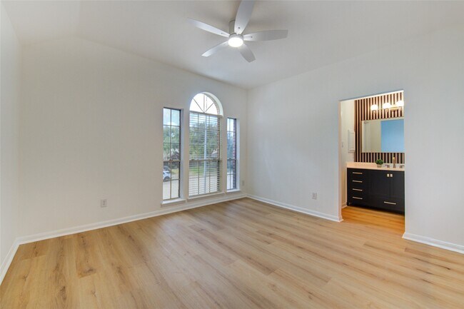 Building Photo - 1815 Chessgate Ct