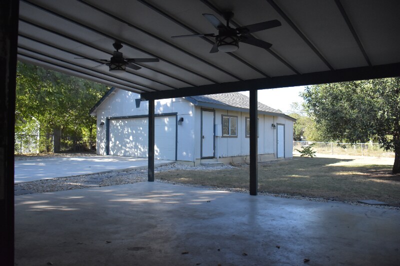 Building Photo - 8318 Grey Knoll Dr