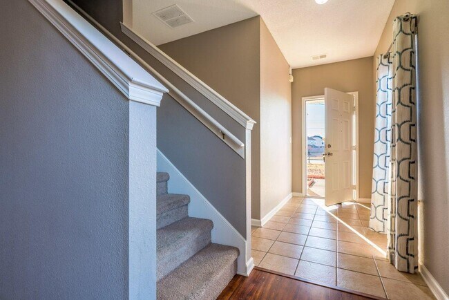 Building Photo - 12138 Longleaf Oak Trail