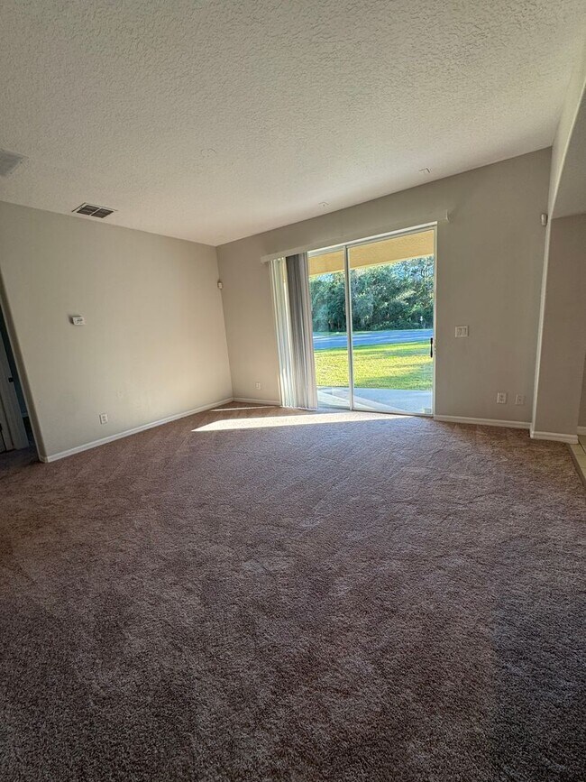 Building Photo - Waterford Trails: 5 Bedroom+ loft, 3 Bath, 2 Car Garage.