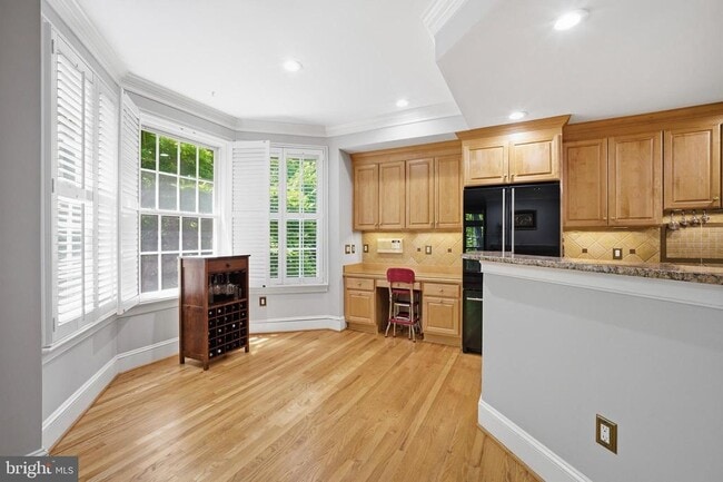 Building Photo - 2026 Mayfair McLean Ct