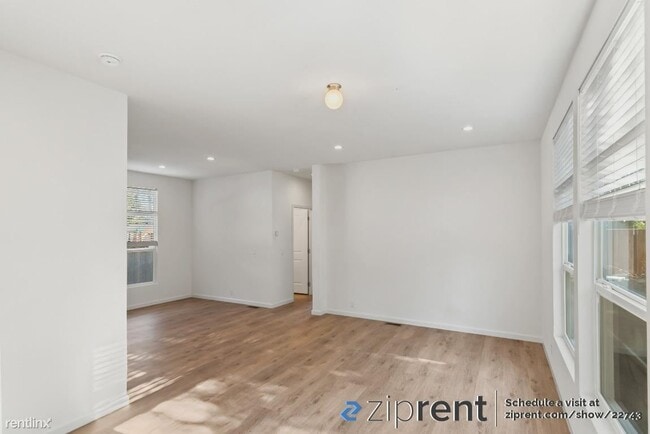 Building Photo - 3 br, 2 bath House - 1133 Lovell Ave, Camp...