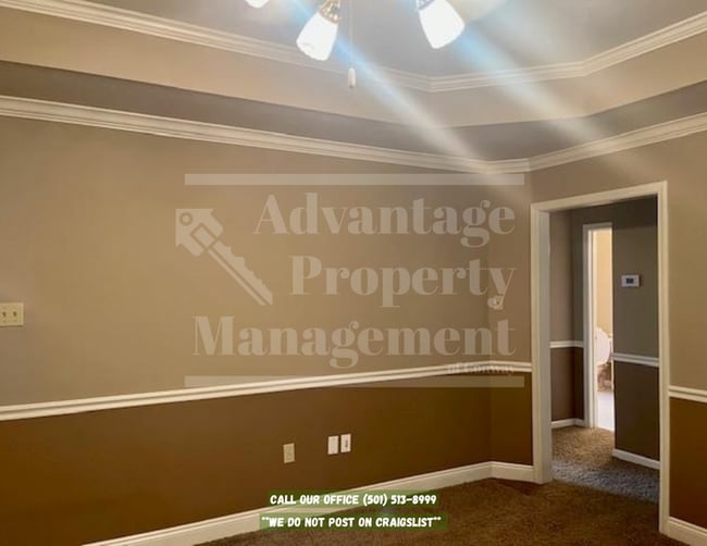 Building Photo - 2250 Pleasant Valley Dr