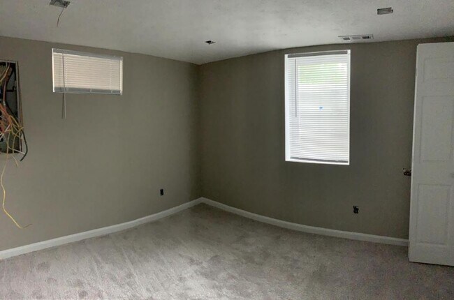 Building Photo - 6124 N 30th Street
