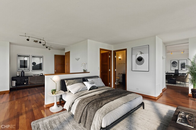 Building Photo - 330 W Diversey Pkwy