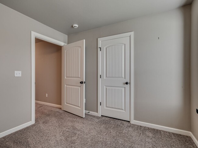 Building Photo - 8813 SW 55th St