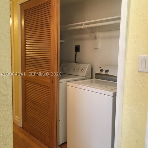 Building Photo - 7450 Miami Lakes Dr