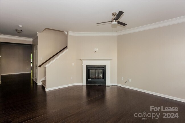 Building Photo - 288 Harrison Ln