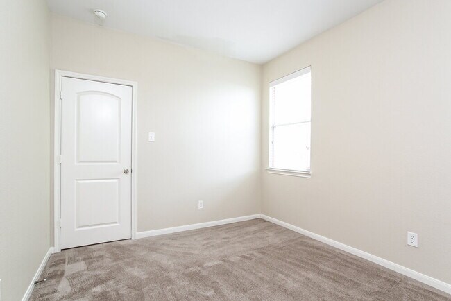Building Photo - 4127 Barossa Valley Ln