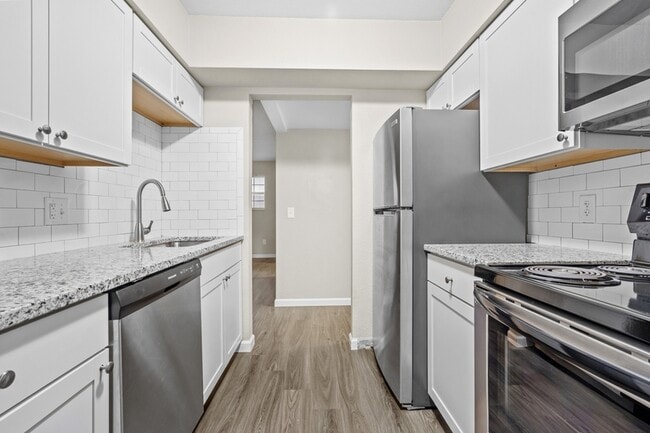 Building Photo - 2108 Stirrup Ln