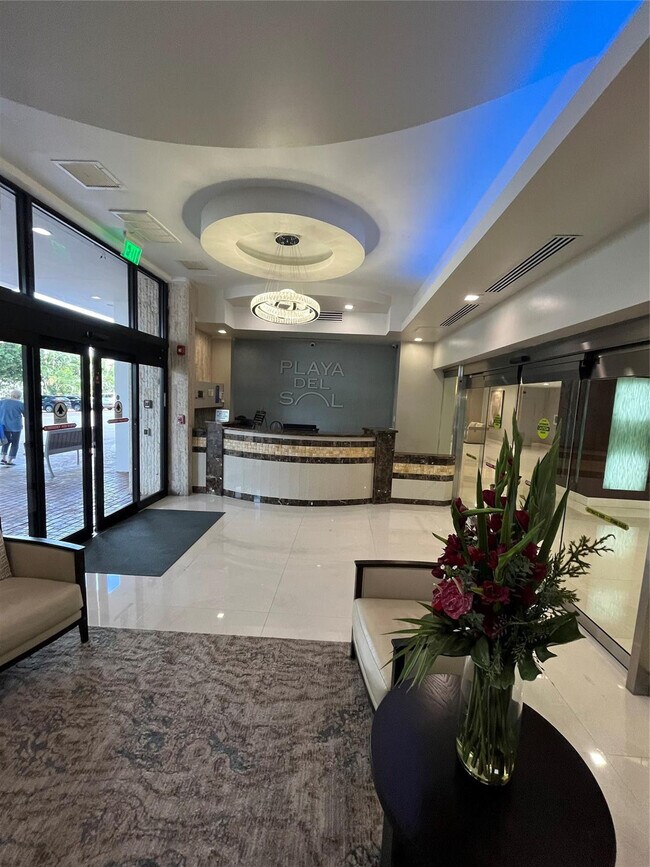 Building Photo - 3500 Galt Ocean Dr