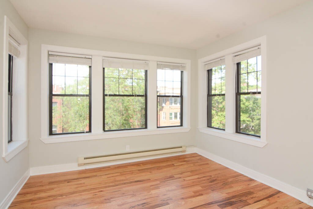 Building Photo - 4337 N Wolcott