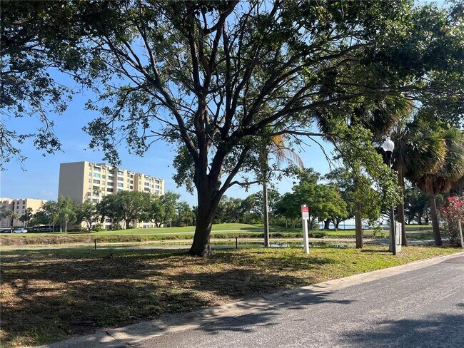 2616 Cove Cay Dr 2616 Cove Cay - 2616 Cove Cay Dr Clearwater Fl Primary Photo 