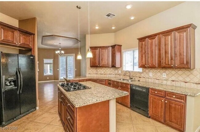 Building Photo - 2460 Monarch Bay Dr