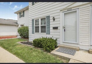 Building Photo - 2818 Avati Dr