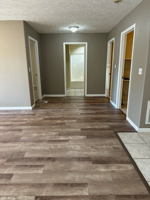 Building Photo - 7630 N Magnolia Rd