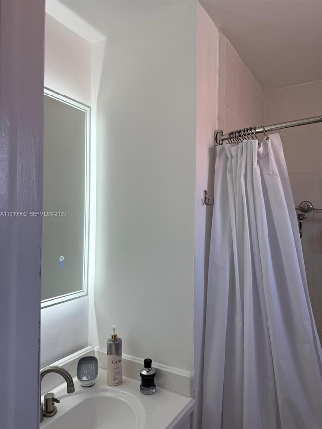 Building Photo - 8084 NW 10th St