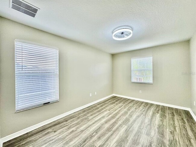 Building Photo - 12534 Chenwood Ave