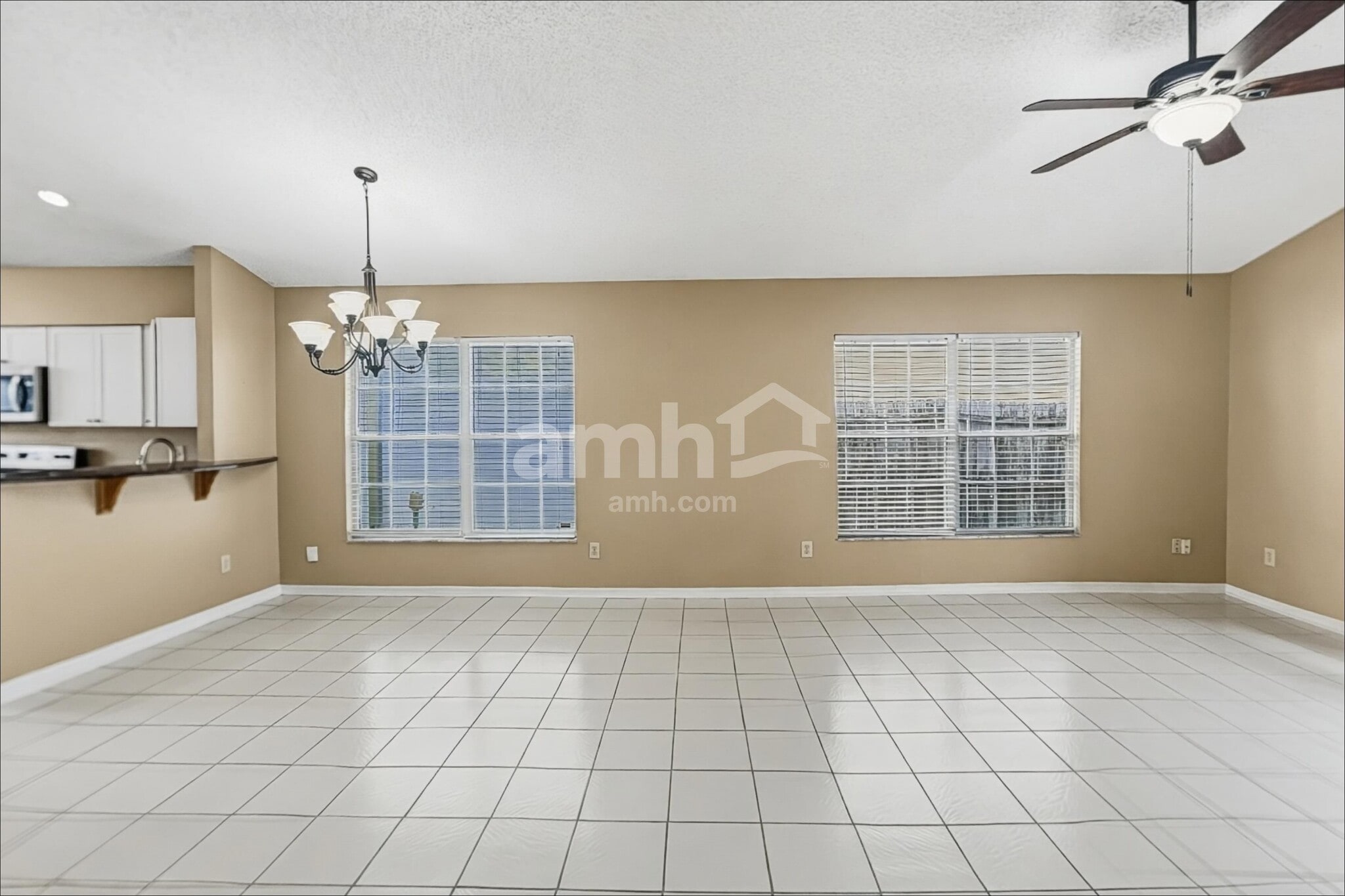 Building Photo - 1428 Abberton Dr