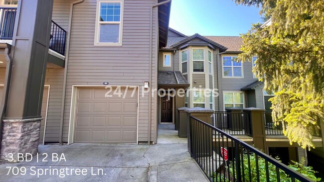 **First month FREE** 3BD/2BA - West Linn!... - **First month FREE**  3BD/2BA - West Linn!...