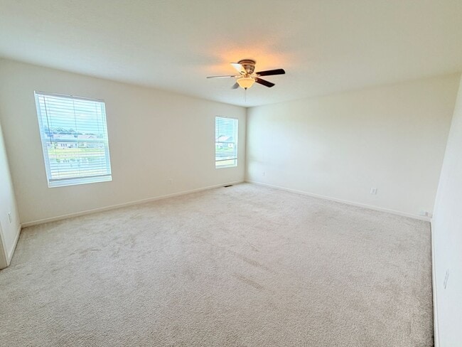 Building Photo - 2513 Shadow Bend Dr