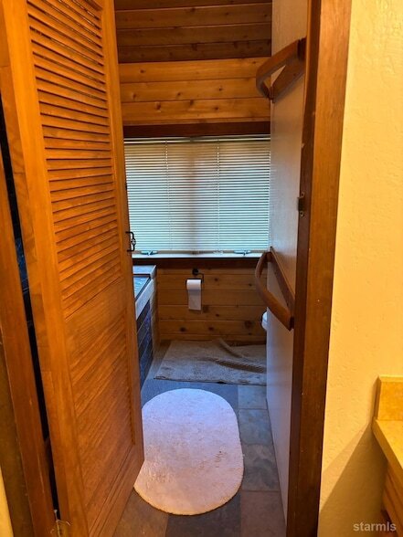 Building Photo - 33856 Hawkweed Way