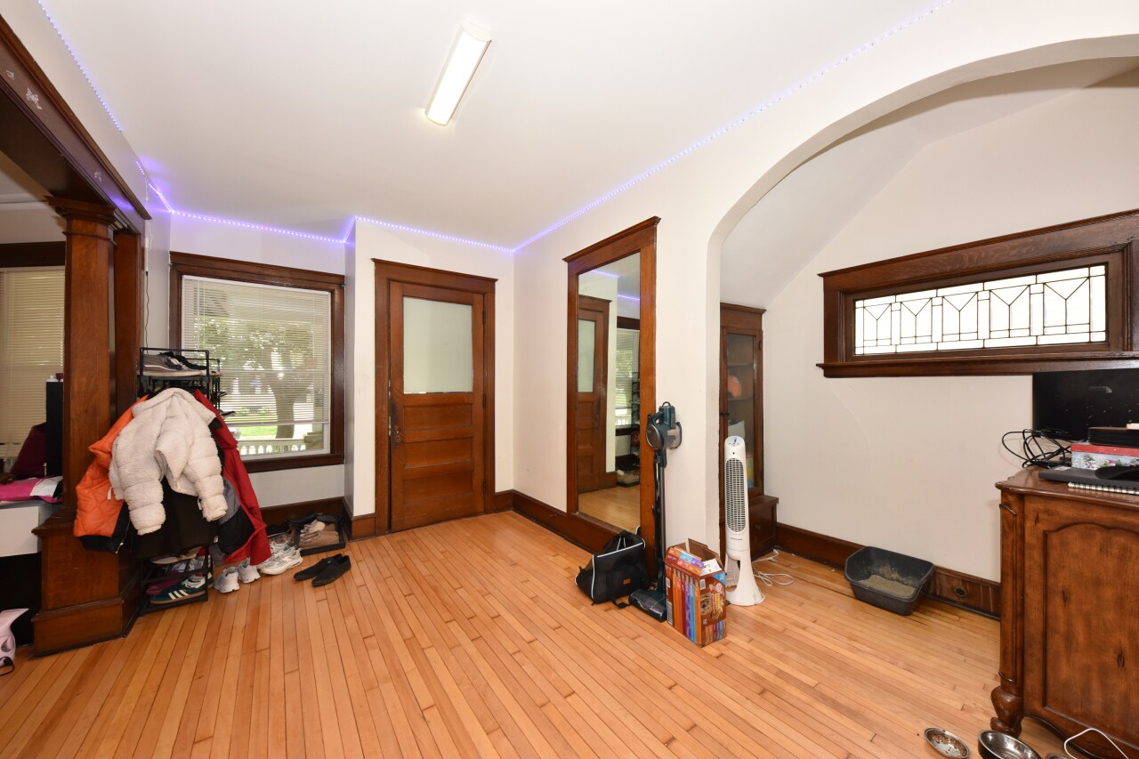 Entrance View 2 - 2855 N Murray Ave