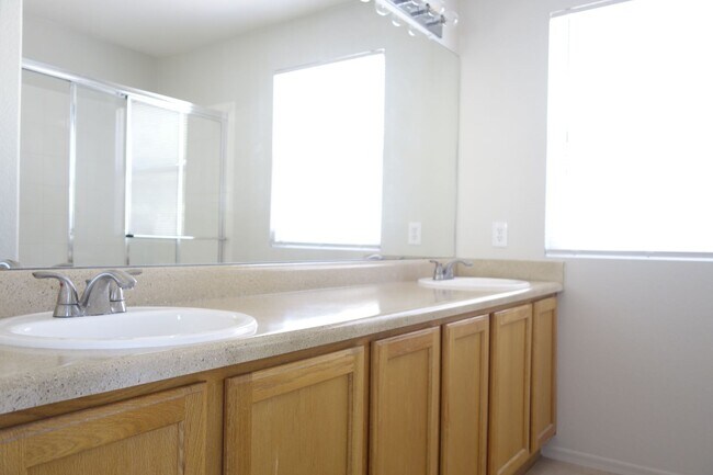 Building Photo - 7744 W Rising Moon Way