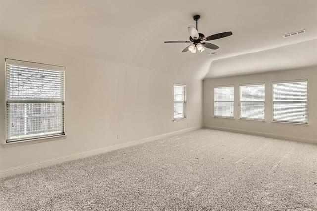 Building Photo - 3216 Creekhaven Dr