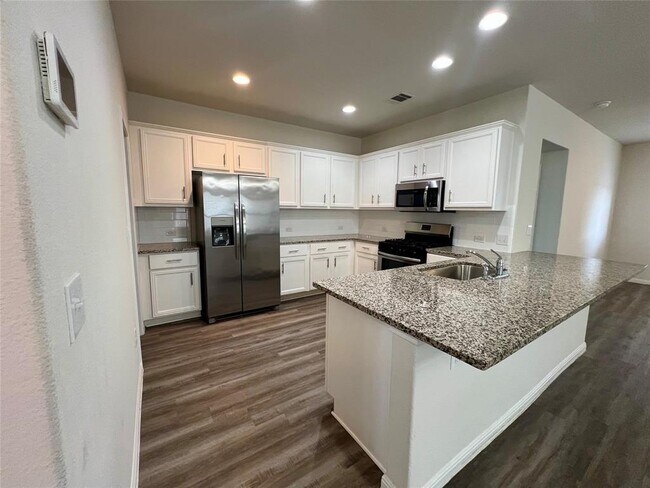 Building Photo - 104 Moravia Rd