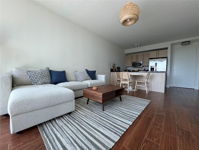 Building Photo - 79 SW 12th St