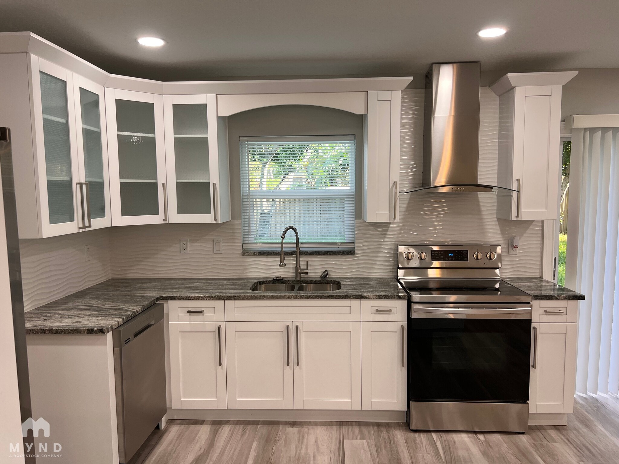 Building Photo - 1560 Palmetto St