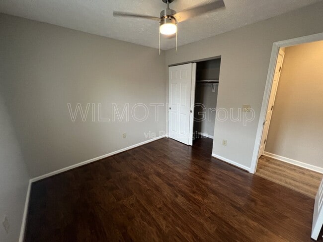 Building Photo - 2611 N Delaware St