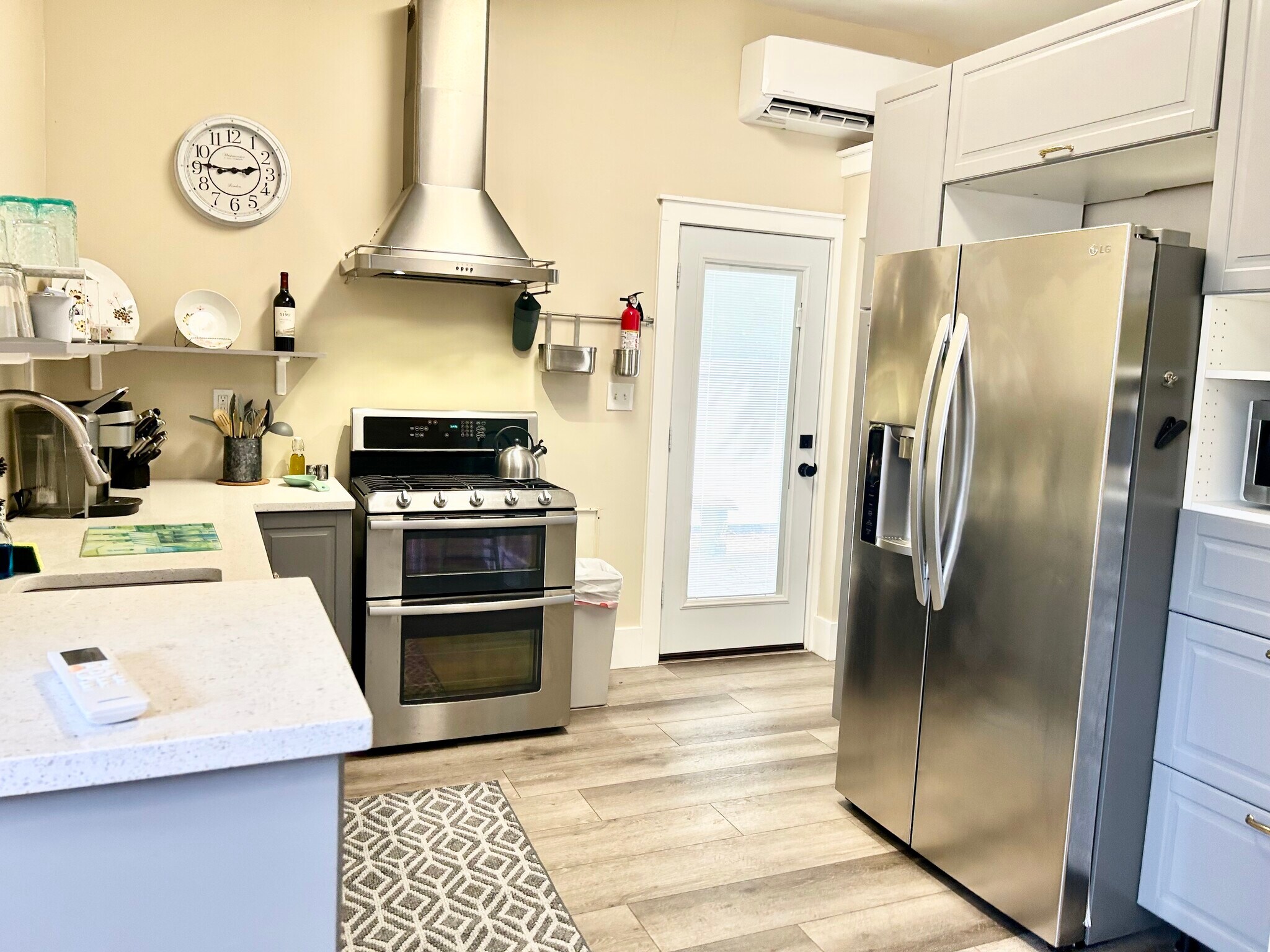 Building Photo - 10629 Quail Ridge Dr Apt