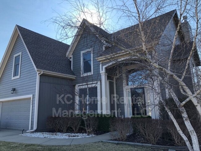 Primary Photo - 5605 W 153rd Terrace
