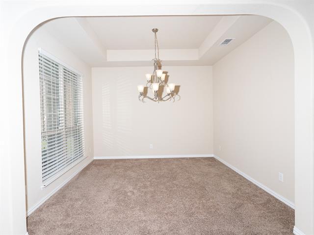 Building Photo - 2943 Ladoga Dr