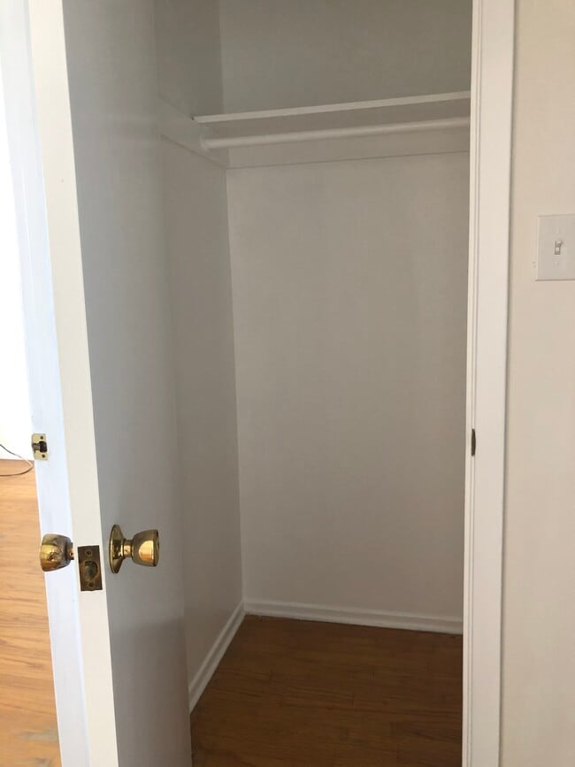 Building Photo - 2233 Taraval St