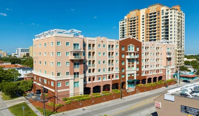 Primary Photo - 2280 SW 32nd Ave