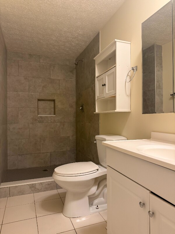 Building Photo - 4635 Johns Cemetery Rd