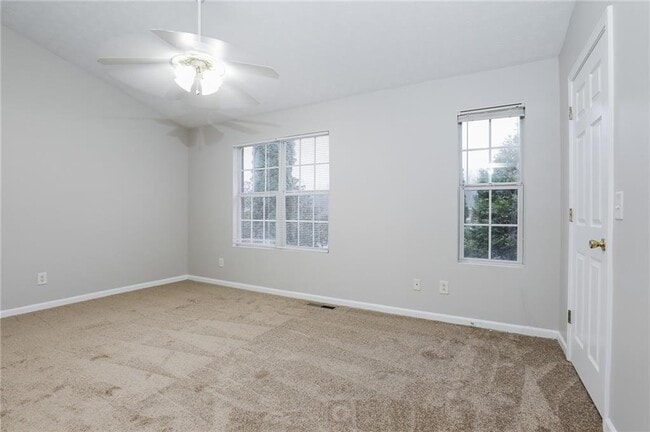 Building Photo - 5896 Strathmoor Manor Cir