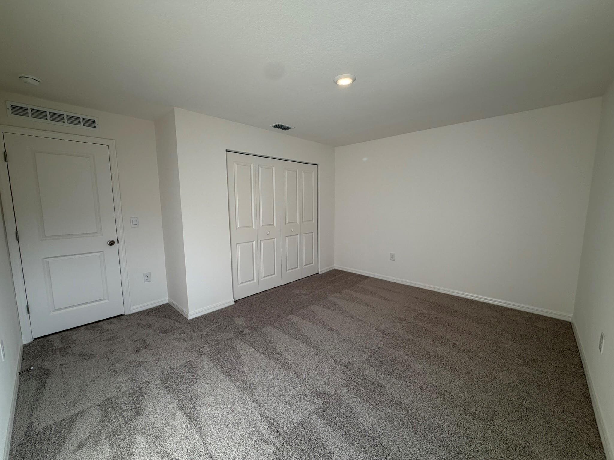 Building Photo - 8855 101st Ct