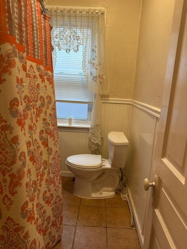 Building Photo - 2134 Susquehanna St